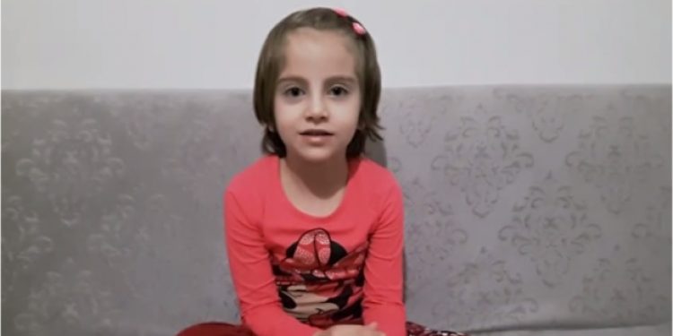 “Babam yanımda olsaydı bayramlık alırdı”