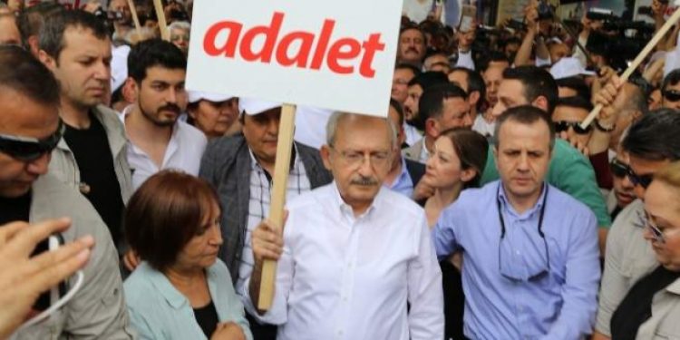 Adalet Yürüyüşü’ne yönelik karanlık senaryolar