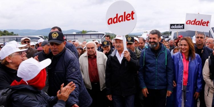 Sanatçılardan ADALET YÜRÜYÜŞÜ bildirisi!