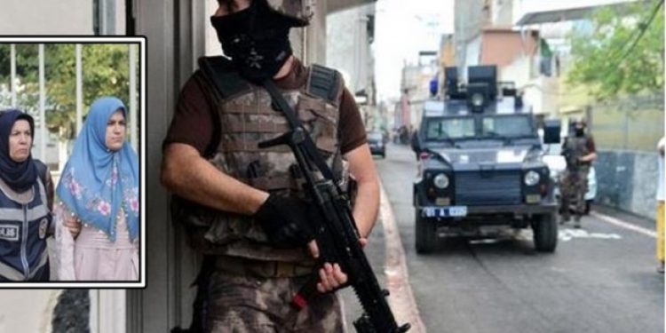 Ev hanımlarını Özel Harekat’la gözaltına aldılar!