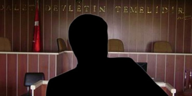 Gizli tanık, işkence altında ifade