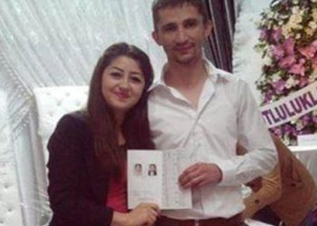 Aldatılan kadın kocasını bıçaklayarak öldürdü