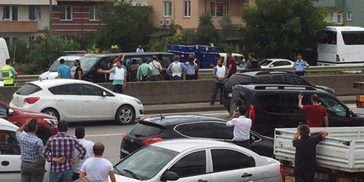 IŞİD’li bir saldırgan Adalet Yürüyüşü’ne saldıracakken yakalandı!