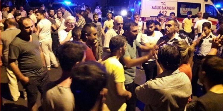 “Suriyeli aile linç edilirken oradaydım”