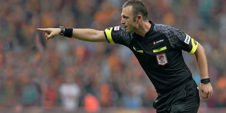 MHK’ye kızdı, hakemliği bıraktı