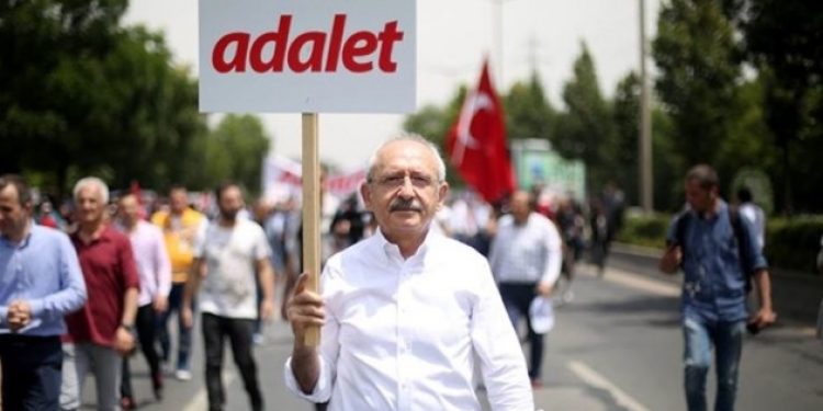 Kılıçdaroğlu: 3 kilometre tek başıma yürüyeceğim