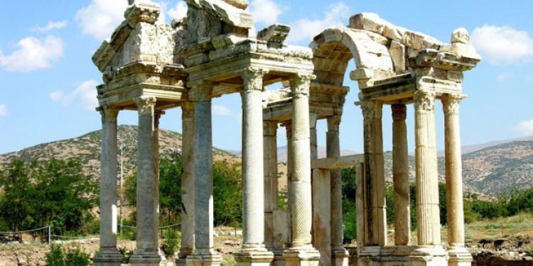 Aydın’daki Afrodisias Antik Kenti UNESCO Dünya Mirası Listesi’ne girdi