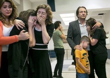 Arka Sokaklar’da ayrılık