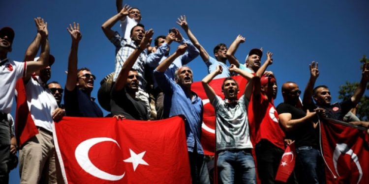 ABD ve Almanya’dan 15 Temmuz uyarısı