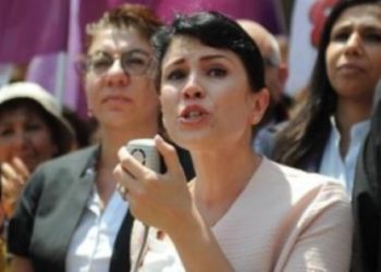 ​Saadet öğretmenin ortaya çıkardığı cinsel istismar davasında karar çıktı: 82 yılİ