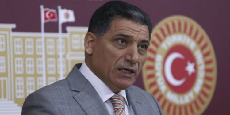 Meral Akşener’in partisine AKP’den katılımlar olacak!