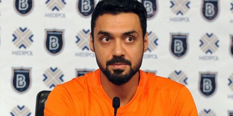 ​Milli futbolcuya ByLock gözaltısı!