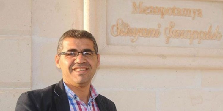 Kapatılan Süryani Birliği Derneği’nin başkanı: Korkarım bir KHK ile Müslüman yapılacağız