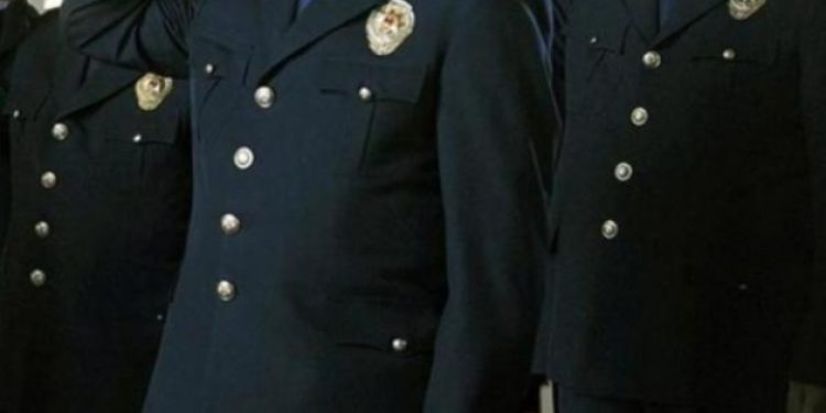 ​185 Emniyet müdürü emekli edildi