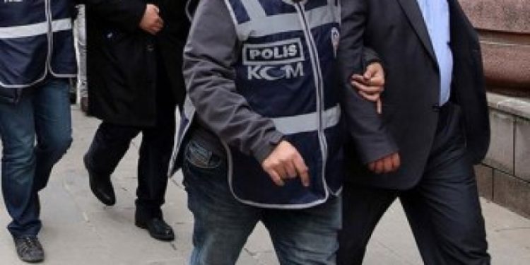 ​Diyarbakır’da DTK’ya yönelik operasyon! Çok sayıda kişi gözaltına alındı