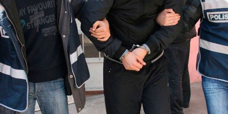 Eski TRT çalışanı 8 gazeteci Bylock’tan tutuklandı