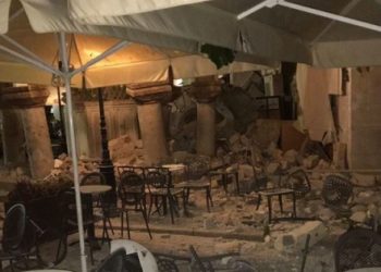 Ege Denizi’ndeki deprem Yunanistan’da 2 can aldı!
