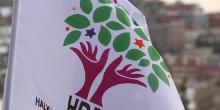 Bir HDP’linin daha vekilliği düşürülüyor
