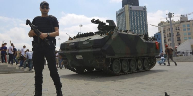 CHP’den OHAL bilançosu: En az 35 kişi intihar etti, yedi bin kişi aranıyor