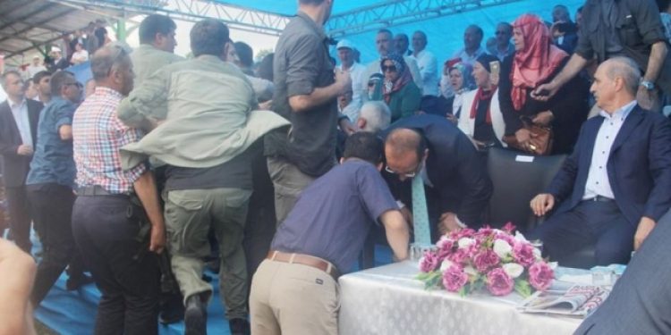 Kurtulmuş’un arada kaldığı kavgada yeni gelişme