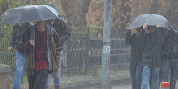 ​Meteoroloji’den İstanbul için sağanak, AKOM’dan sel uyarısı!