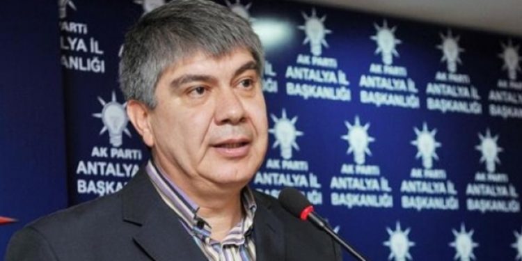 Menderes Türel kendi referandumunu tanımadı