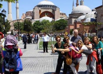 Turizmde sadece İstanbul’un gelir kaybı 1 milyar avro