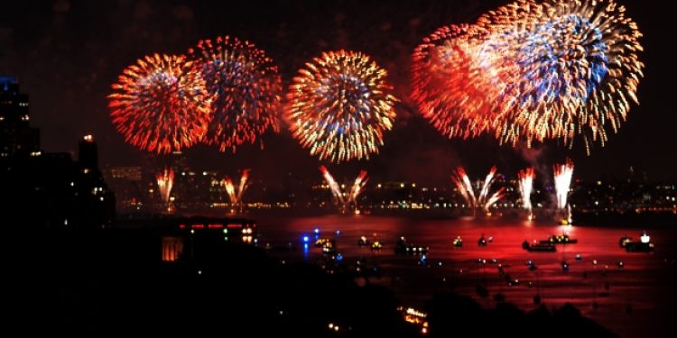 İzmir’de havai fişeğe OHAL yasağı