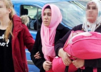 Tarihin gördüğü gelmiş geçmiş en utanç verici manşet