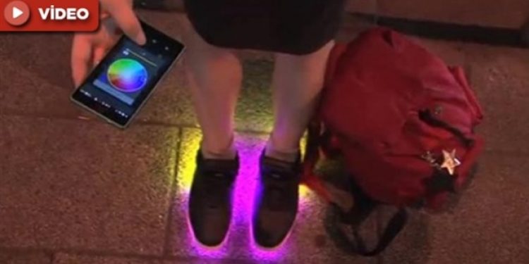 Japon firma üretti; işte akıllı ayakkabılar!