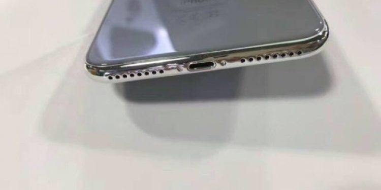 iPhone 7S’in kasası ortaya çıktı!