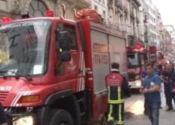 ​İstiklal Caddesi’nde yangın paniği
