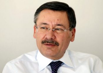 Melih Gökçek ODTÜ ağaçlarının katledilmesinde kararlı!