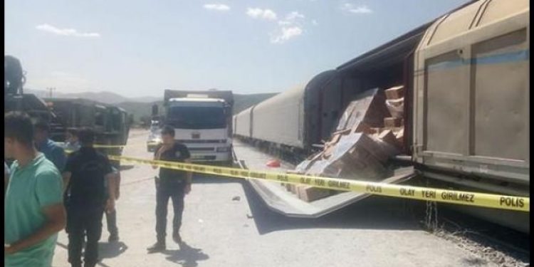 ​Bitlis’te tren vagon kapağı askerlerin üstüne düştü: 5 yaralı