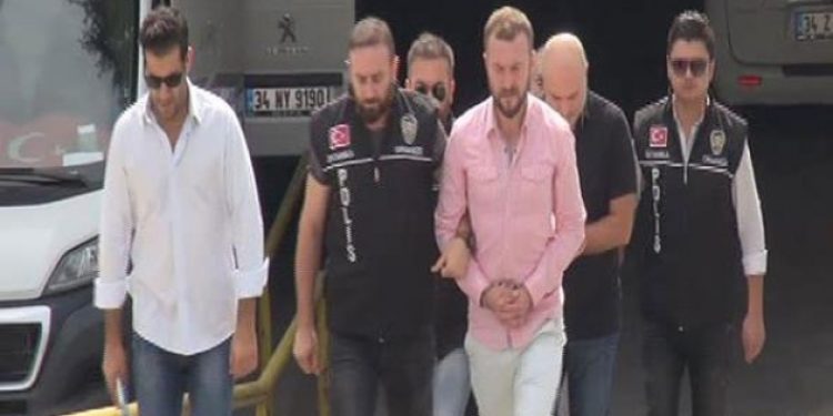 Ünlü işadamları tutuklandı