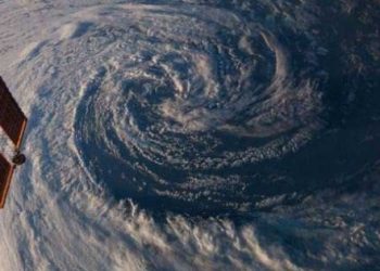 Eski NASA çalışanından şok itiraf: NASA Dünya’nın sonunu getirebilecek adımı 40 yıl önce attı