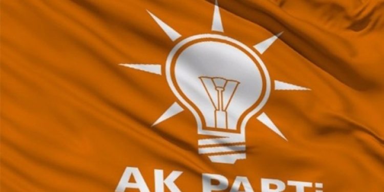 AKP’de bir haftada 5’inci istifa