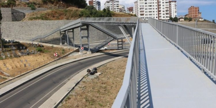 Karadeniz usulü üst geçit