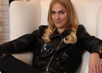 Meryem Uzerli veda etti
