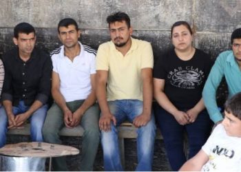 Ölüm döşeğinde hapishanede tutuluyor
