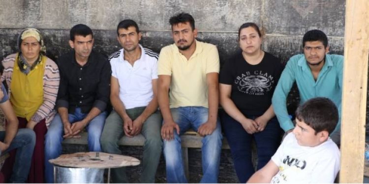 Ölüm döşeğinde hapishanede tutuluyor