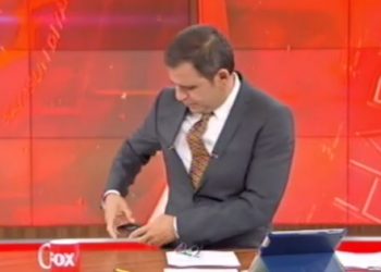 Fatih Portakal’ın canlı yayında cep telefonu çaldı