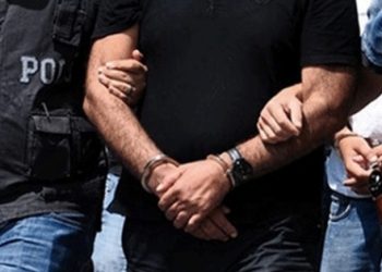 ​Cezaevindeki abisini ziyarete gidince tutuklandı