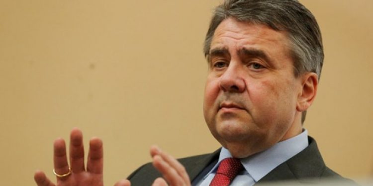 Almanya, Erdoğan zulmüne uğrayan mağdurlara sahip çıktı!