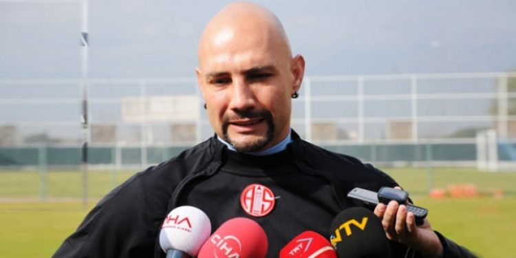 Ömer Çatkıç Bylock kullandığı iddiasıyla tutuklandı