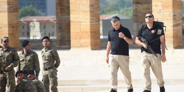 ​Anıtkabir’de ‘drone savar’lı nöbet