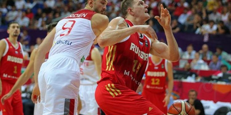 12 Dev Adam ilk maçında Rusya’ya yenildi