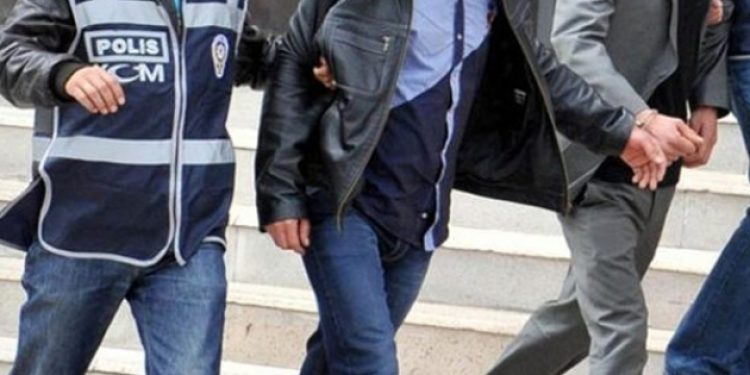 Sızıntı dergisine abonelikten gözaltına alındı!