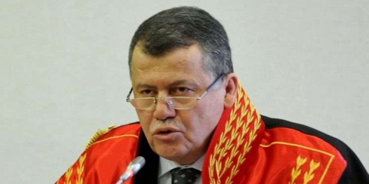 Yargıtay başkanı kendi yazdığı konuşmayı okuyamadı