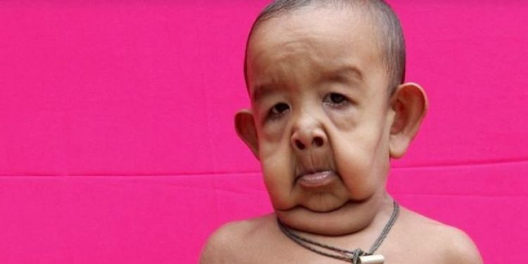 Bu çocuğun yaşına insanın inanası gelmiyor